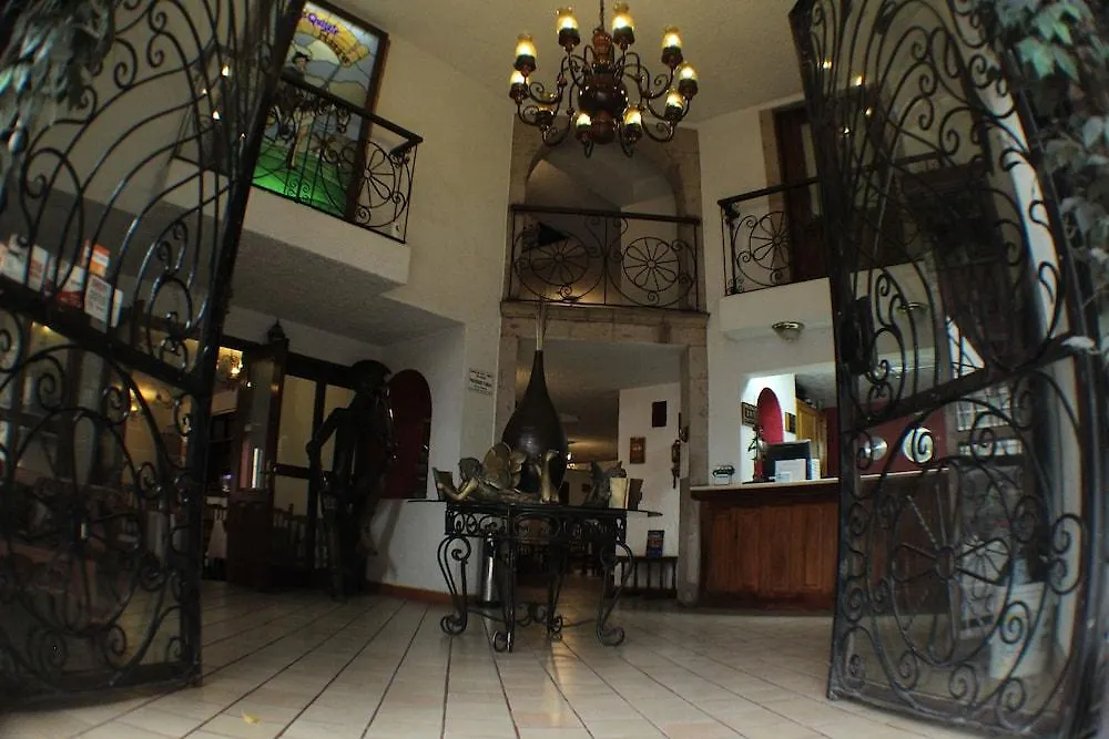 Hotel Don Quijote Plaza - Guadalajara Centro Historico