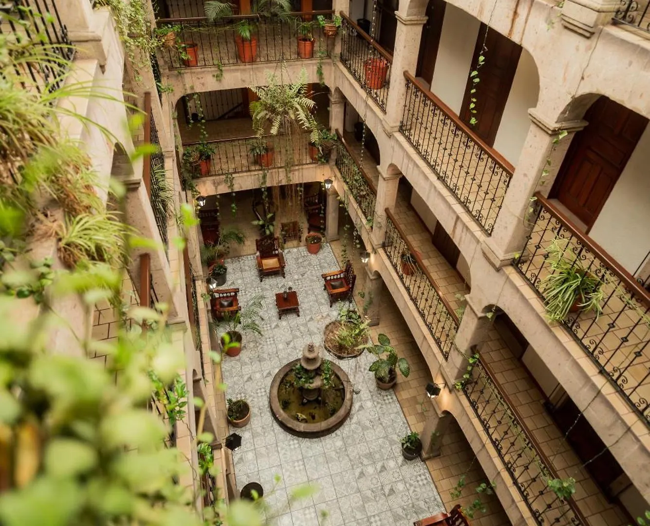 Hotel Don Quijote Plaza - Guadalajara Centro Historico